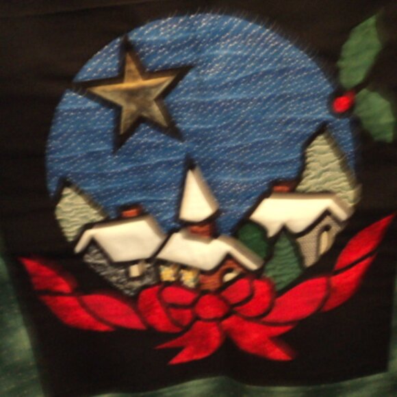quilted Christmas stained glass wall hanging - Picture 2 of 4
